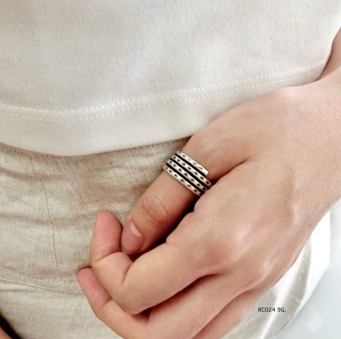 Silver ring. Silver stories from the mountains.