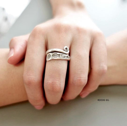 Silver ring. Hill Tribe heritage, wrapped around your finger.