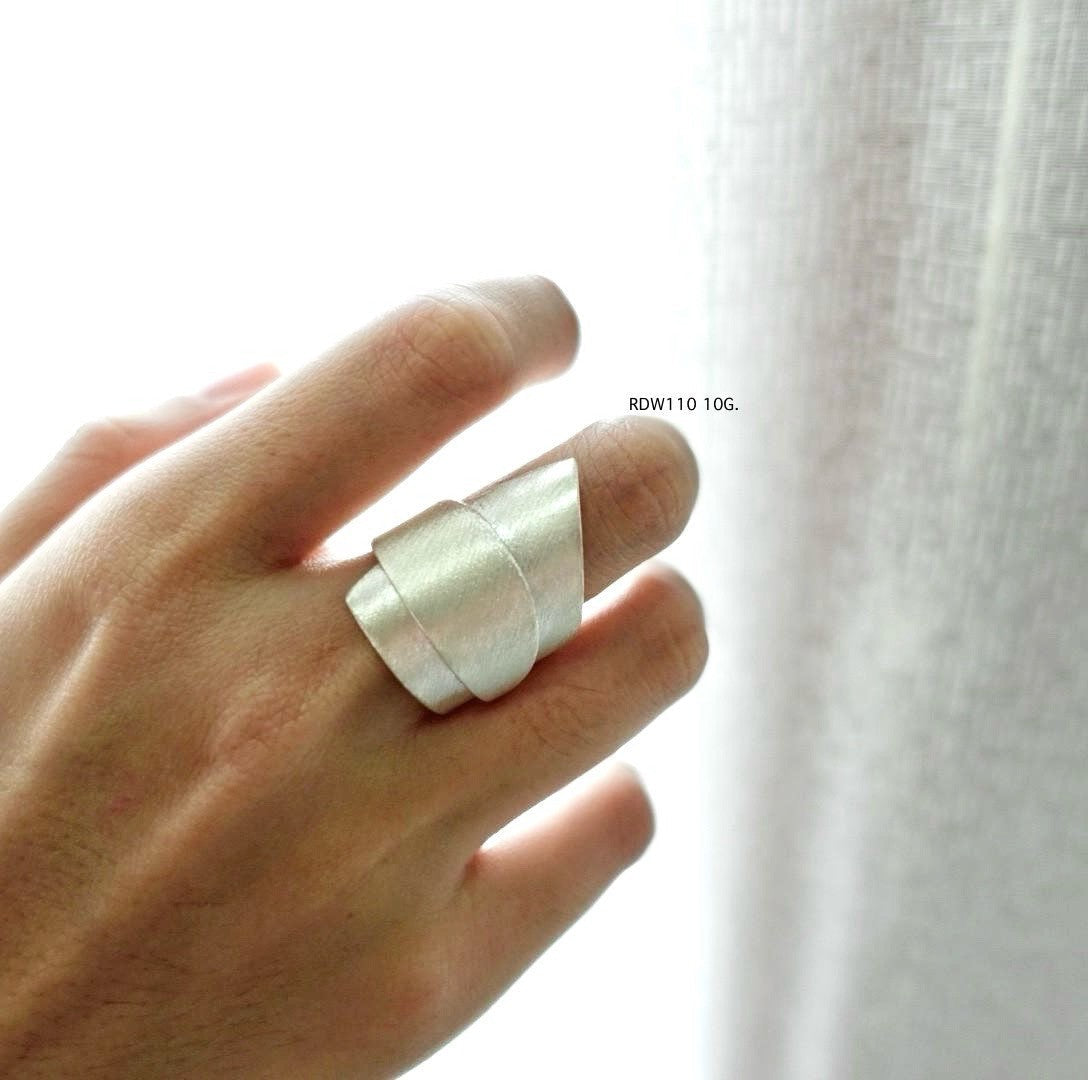 Silve ring. Understated. Unforgettable.