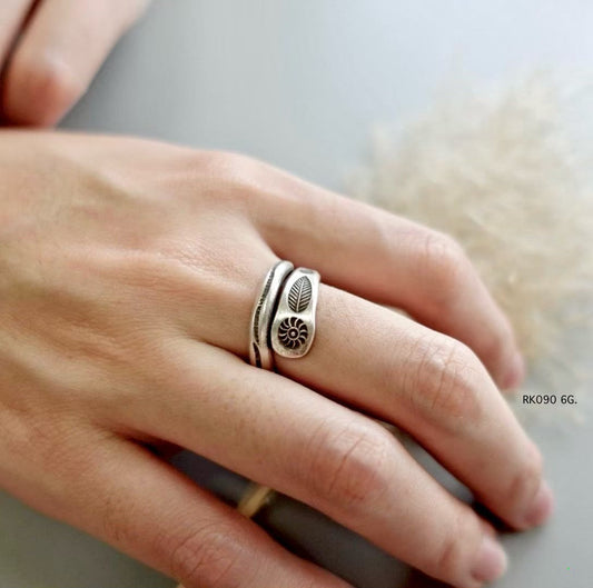 Silver ring. For free spirits & silver hearts.