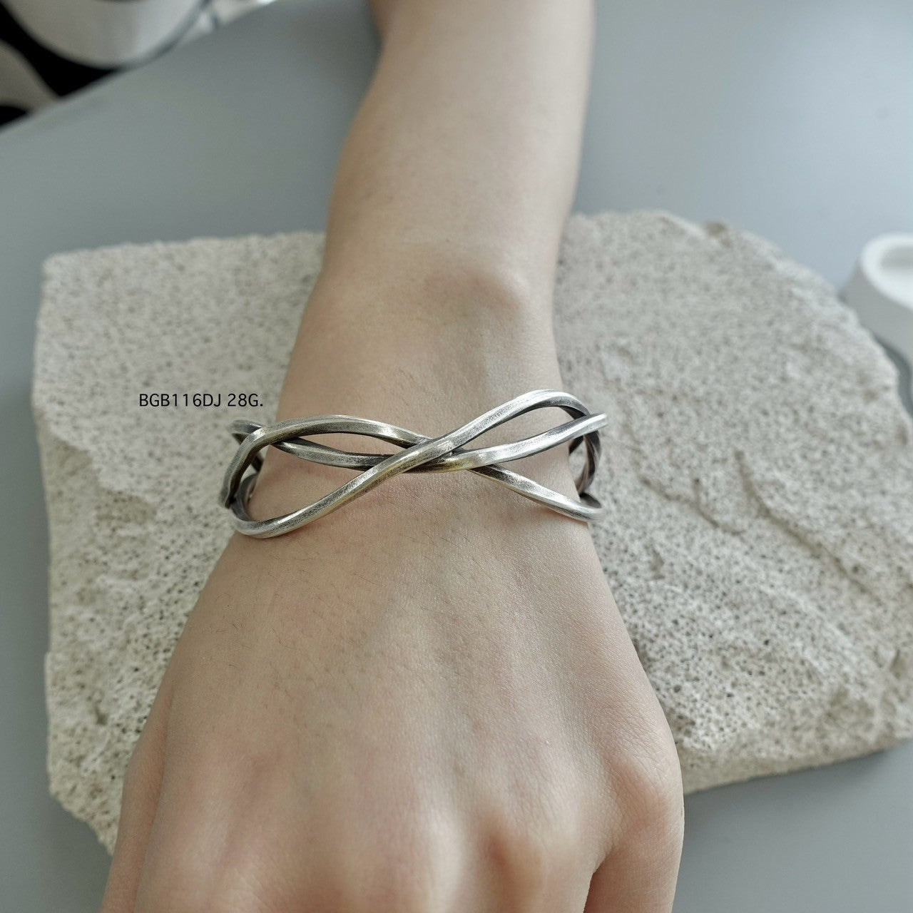 Craft meets class in this bangle.