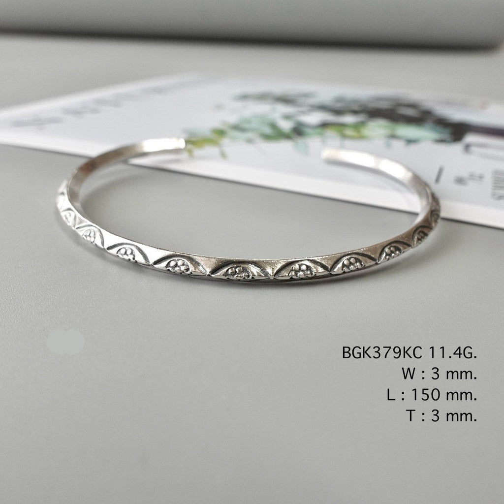 A bangle built from silver and soul.