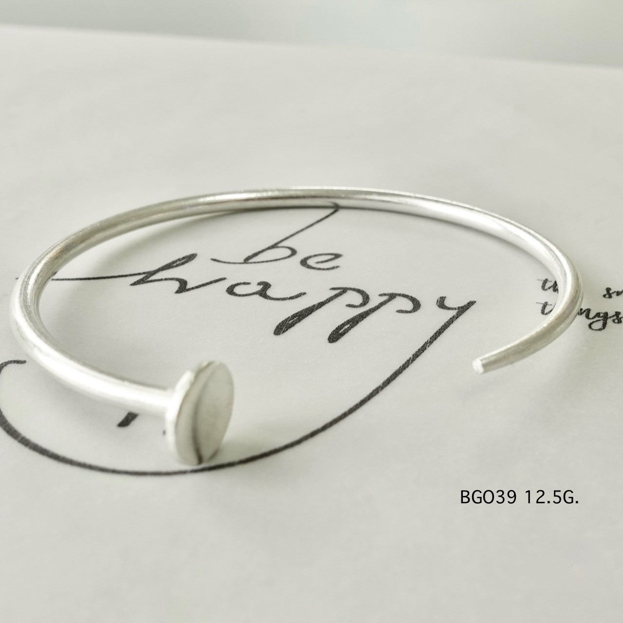 Handmade silver bangle. Understated. Unforgettable.